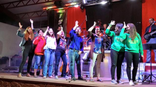 13906692_531221520415833_2435474601599013501_n