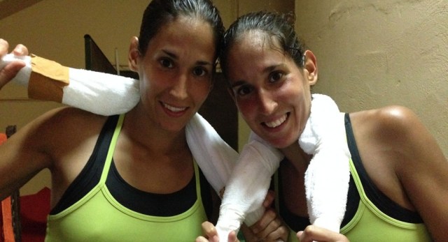 Mapi y Majo Sánchez Alayeto. (Fuente: www.gemelasatomikas.com)