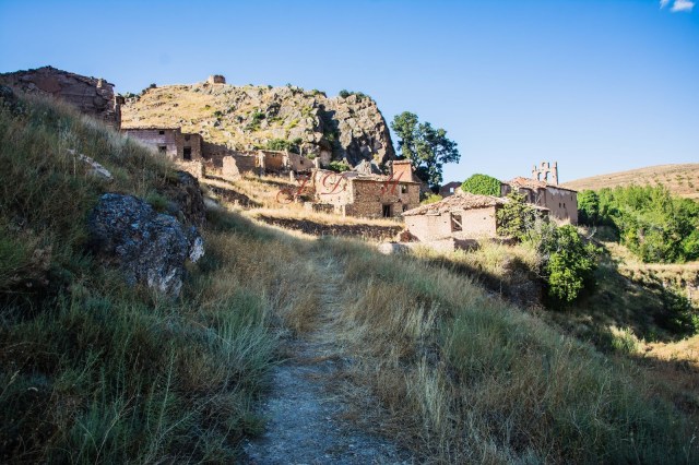 Acceso a Pardos por el Picazo