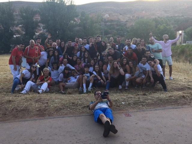 67889063_2406587939665539_5883739715277946880_n